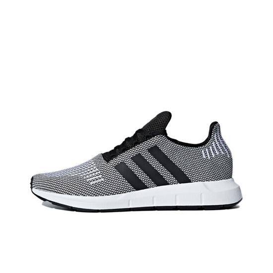 adidas Swift Run Core Black Cloud White Herr B37734 36 svart/vit