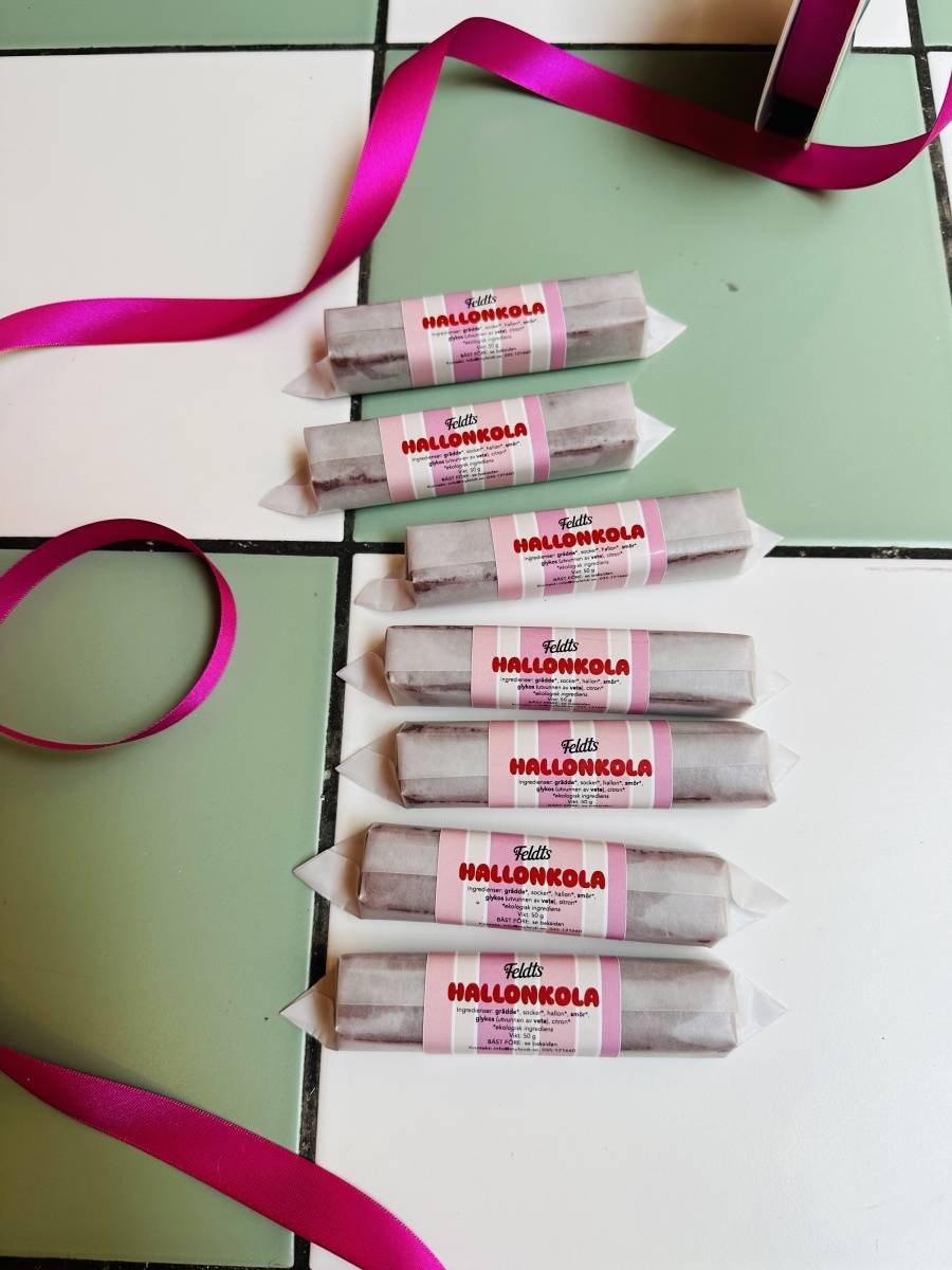 1 st Hallonkola 50g