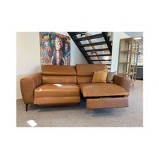 OUTLET - LUCCA 3 PERS. SOFA M/ RECLINER - COGNAC SEMIANILIN LÆDER - MÅL: 238 CM.