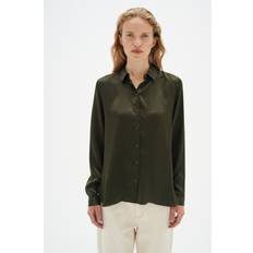 InWear Leonore Shirt Premium 100% Silk Kvinde Olive Leaf Skjorter Relaxed Fit Str 46 - hos Magasin