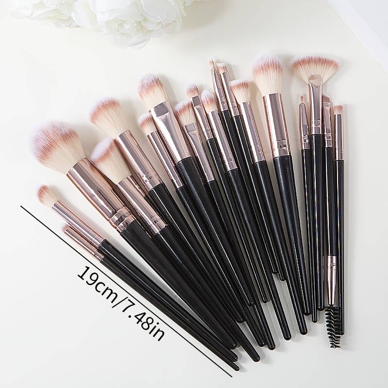 Professional Makeup Brush Collection Featuring High-quality Synthetic Kabuki Brushes For Foundation, Blending, Face Powder, Blush, Concealers, And Eye