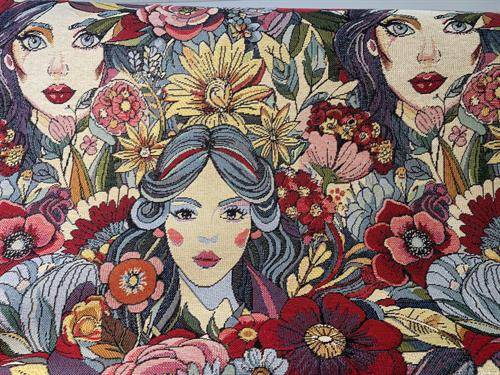Gobelin - flower girl