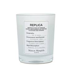 Replica On A Date Candle Candela Profumata 165 gr Vasetto