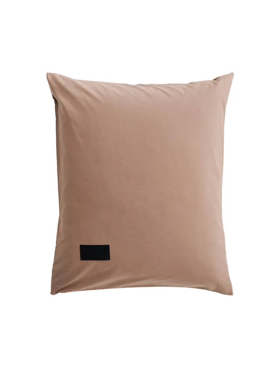 Pure Poplin Pillow Cover Single 50x70 cm fra Magniberg Sand - Jacobsen Plus