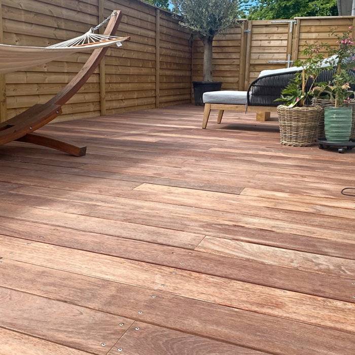Jatoba Terrassebrædder 21x145 mm Glat/Glat Ovnt. 215 cm - WoodOnline.