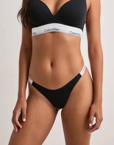 Calvin Klein Underwear - Svart - Dipped Thong 3PK - Large