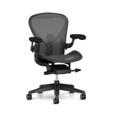 Herman Miller Aeron kontorstol med læder armlæn, adjustable PostureFit og seat angle