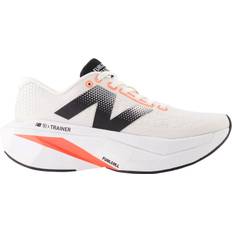 New Balance Fuelcell Supercomp Trainer V3 Women