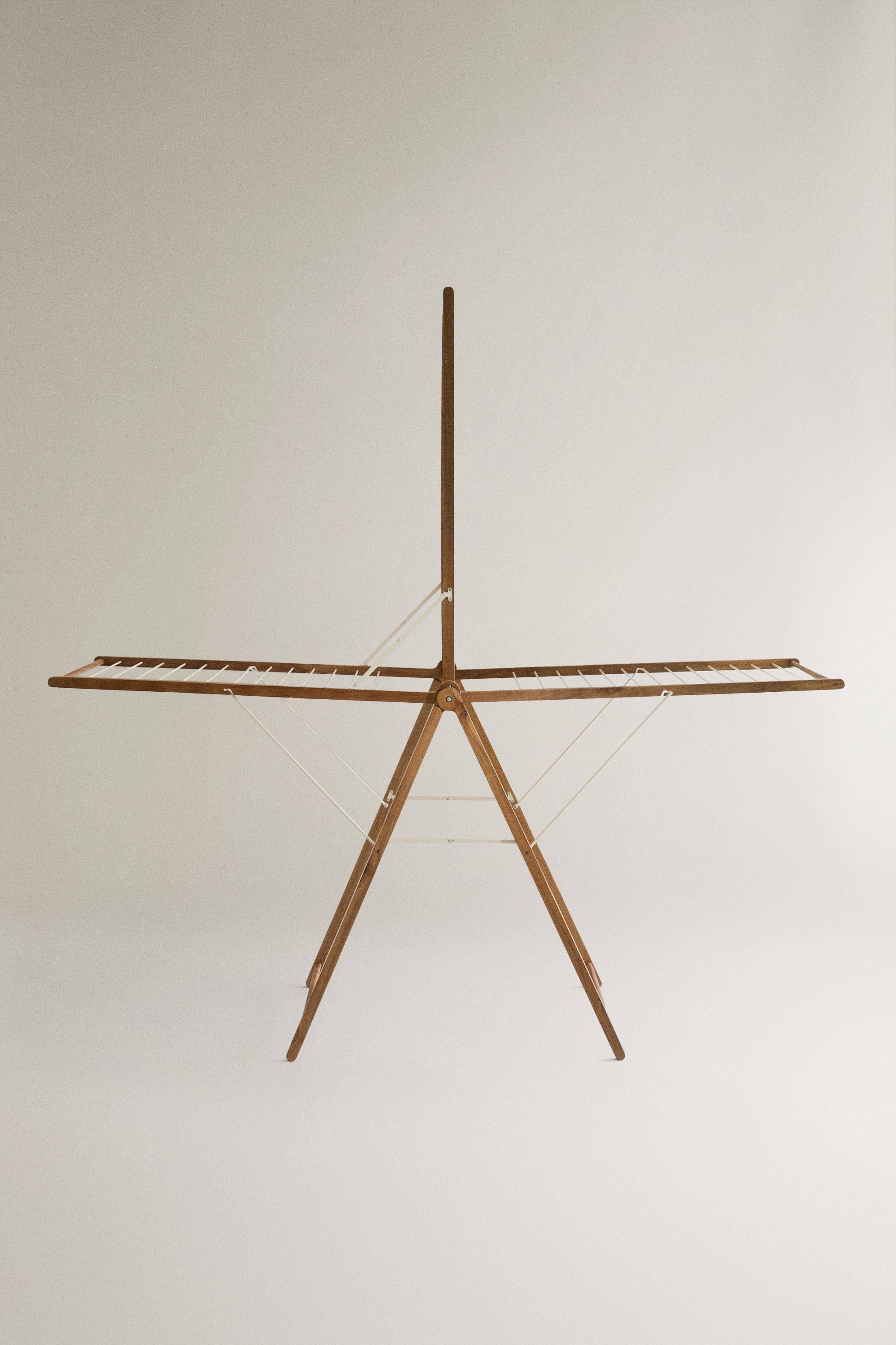 VERTICAL METAL AND WOODEN DRYING RACK