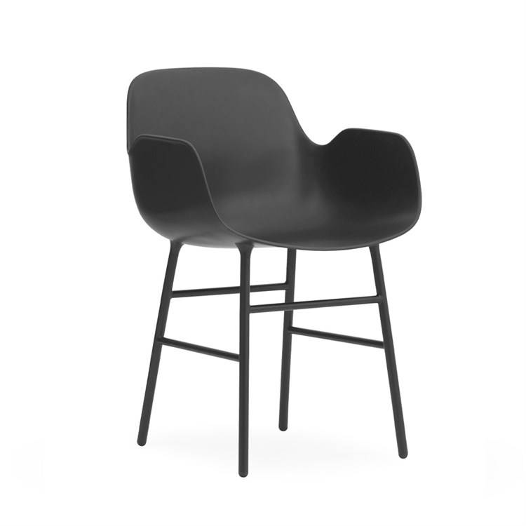 Normann Copenhagen Form Matbord stol m/armstöd Black Powder Coated Steel