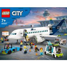 LEGO City Passagierflugzeug 60367