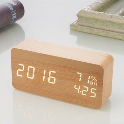 Modern led väckarklocka temperatur luftfuktighet visa klocka skrivbord elektronisk ljudkontroll digitala klockor bord klocka klein klokje - Bambu vit