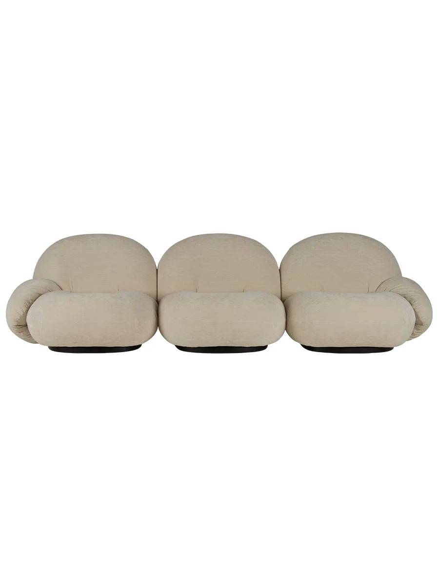 Pacha sofa 3-seater w. armrest fra GUBI Prisgruppe 6 / Pearl Gold - Jacobsen Plus