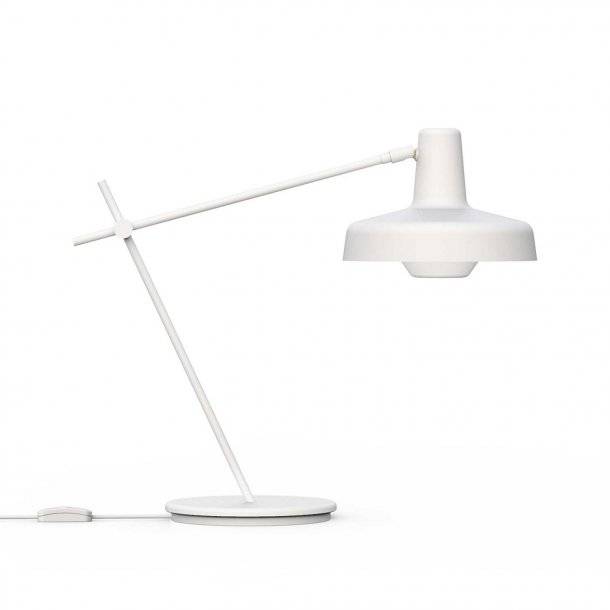 Lampefeber Arigato Kort bordlampe Sort