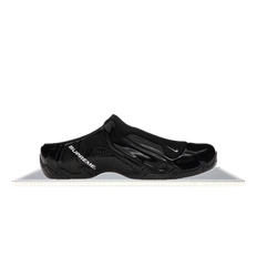 Nike Clogposite Supreme Black
