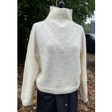 Strikkeopskrift/Strikkekit Model 2642 Pernille Incawool Hjertegarn Str S