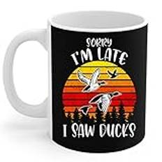 Wild Duck Lovers – 'Sorry I'm Late I Saw Ducks' retro vintage gräsand ankor tekopp kaffemugg modern tekopp rolig drickkopp nyhet present till kontor hem födelsedagar 330 ml