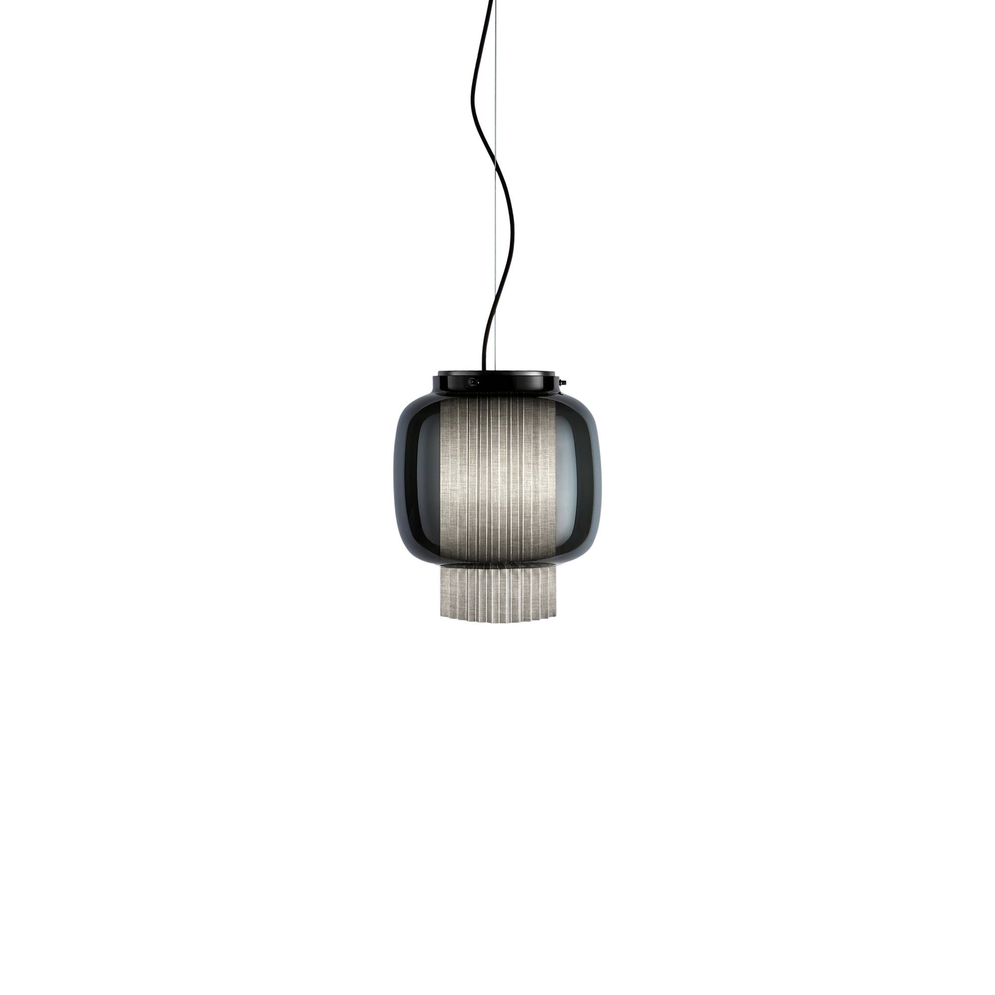 Parachilna - Manila T Pe Black Structure - Black Diffuser Excl. E27 Halo ECO Max. 77W E27 LED 13W 3000K - Pendellamper - Sebastian Herkner - Sort