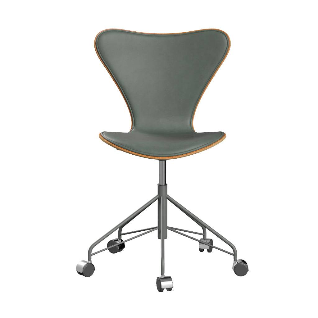 Fritz Hansen - 3117 kontorstol, naturfiner og forsidepolstret i Grace læder Kirsebær - Concrete Grey læder - Silver Grey stel - Jacobsen Plus