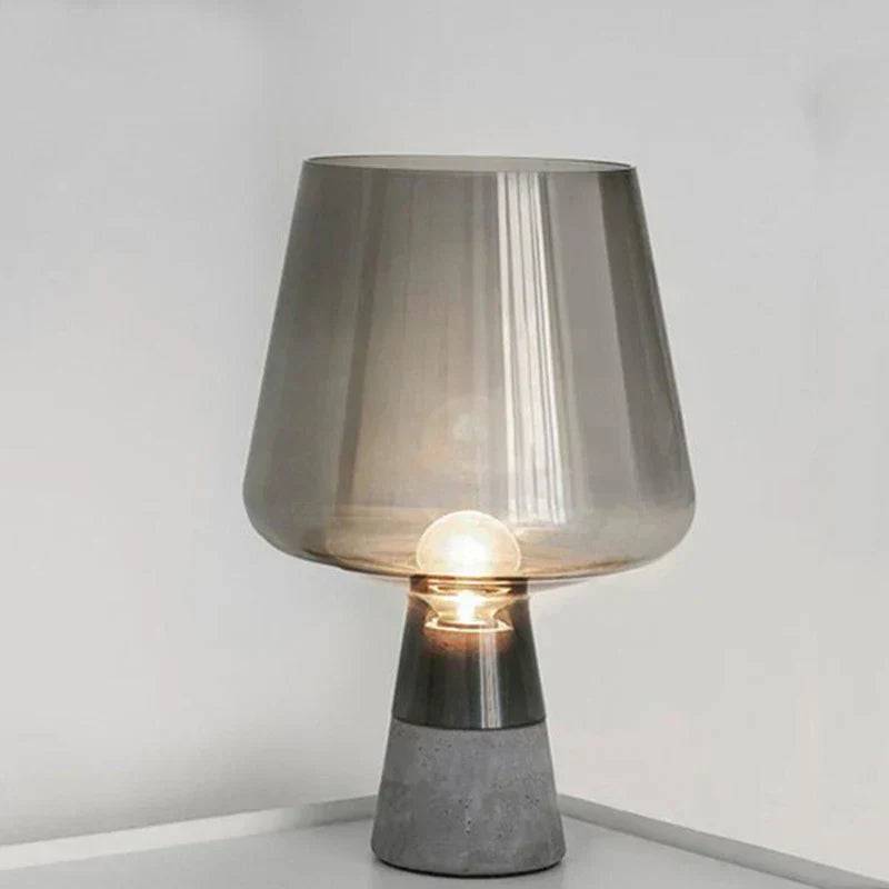 UrbanElegance – Industriell Betong och Glas Skrivbordslampa - Rökgrå