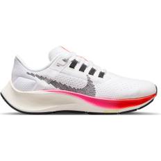 Nike - Air Zoom Pegasus 38 løbesko - 32  - Hvid