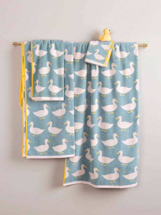 Håndklæde "Waddling ducks (Ænder)" - Vælg - 70 X 127 - Anorak.