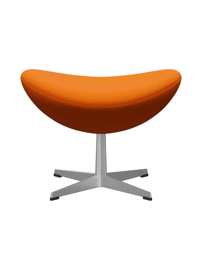 3127 Fodskammel til Ægget af Arne Jacobsen stofgr. 1 Fame / 63077 Orange - Jacobsen Plus