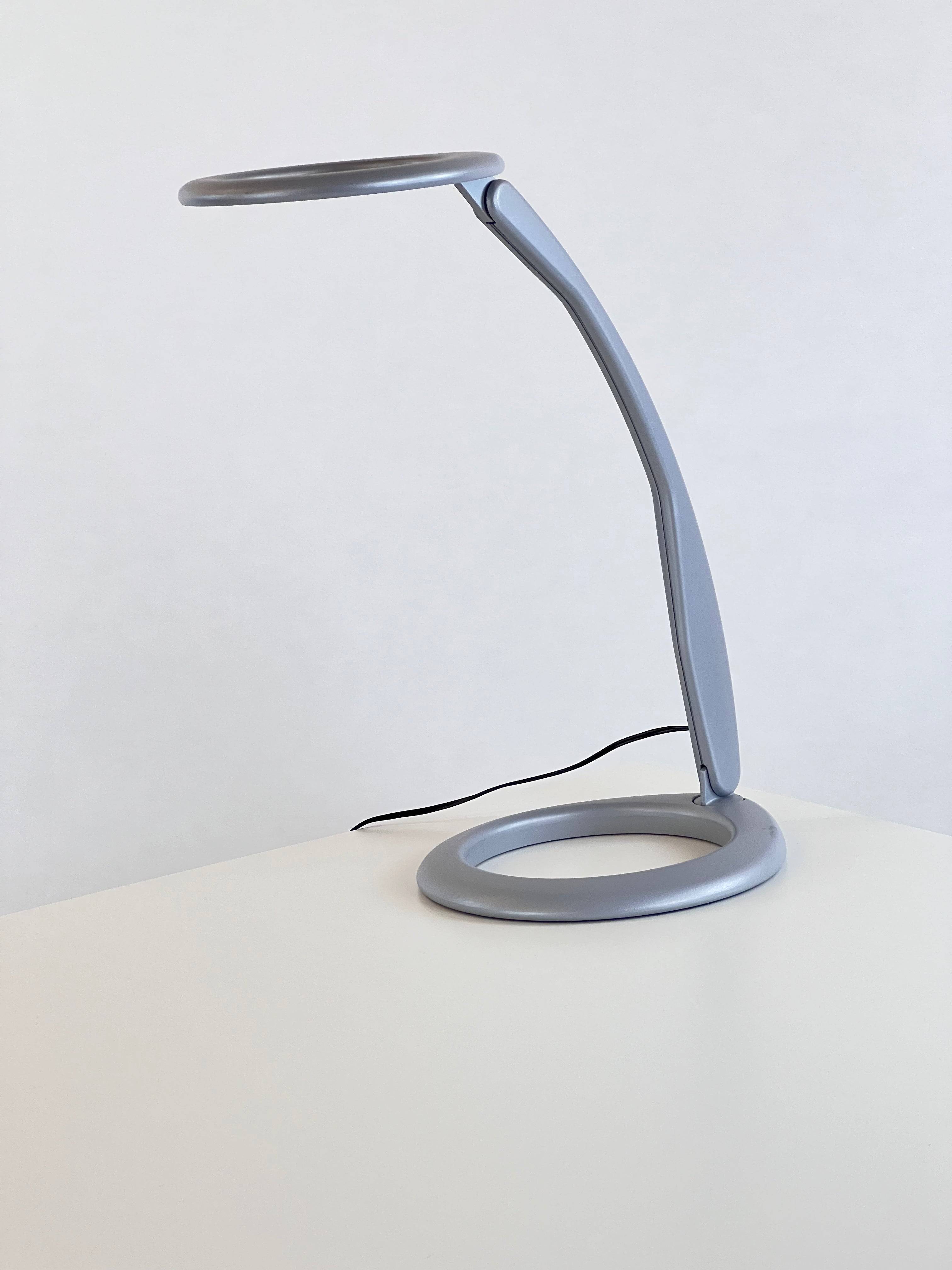 Luxo 360 LED Bordlampe – Grå