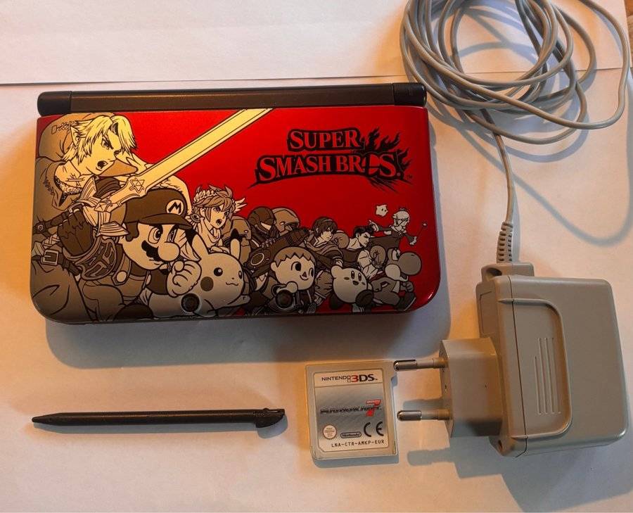 Nintendo 3DS XL Super Smash Bros. Edition