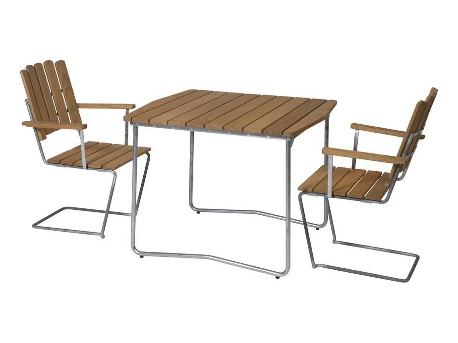 Grythyttan Stålmöbler B31 matgrupp Oljert eik/galvaniseret stål 2 lænestole & bord 84 x 92 cm