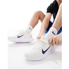 Nike Training – Flex Experience RN 12 – Naturvita träningsskor-Vit/a