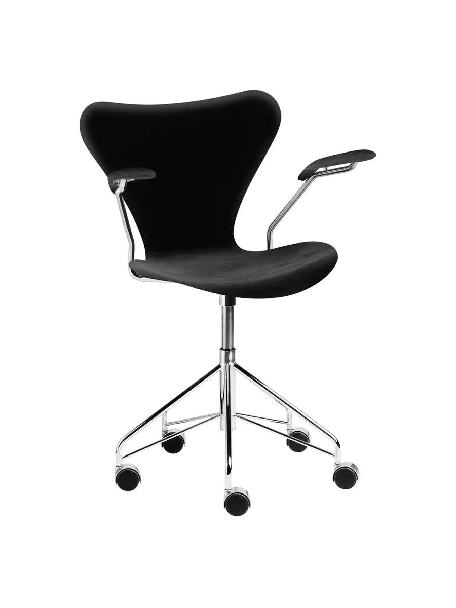 3217 Serie 7 Kontorstol af Arne Jacobsen Fuldpolstret / Belfast (velour) / Night black - Jacobsen Plus