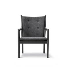 Easy Chair 1788 | Eg sort lak Hallingdal 180 - Mørkegrå