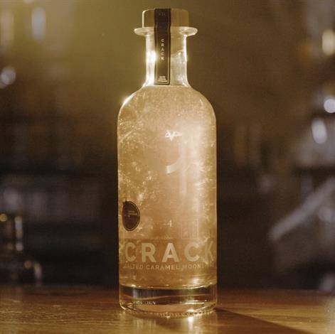Crack Salted Caramel '24c' - Moonshine, 24%, 70cl.
