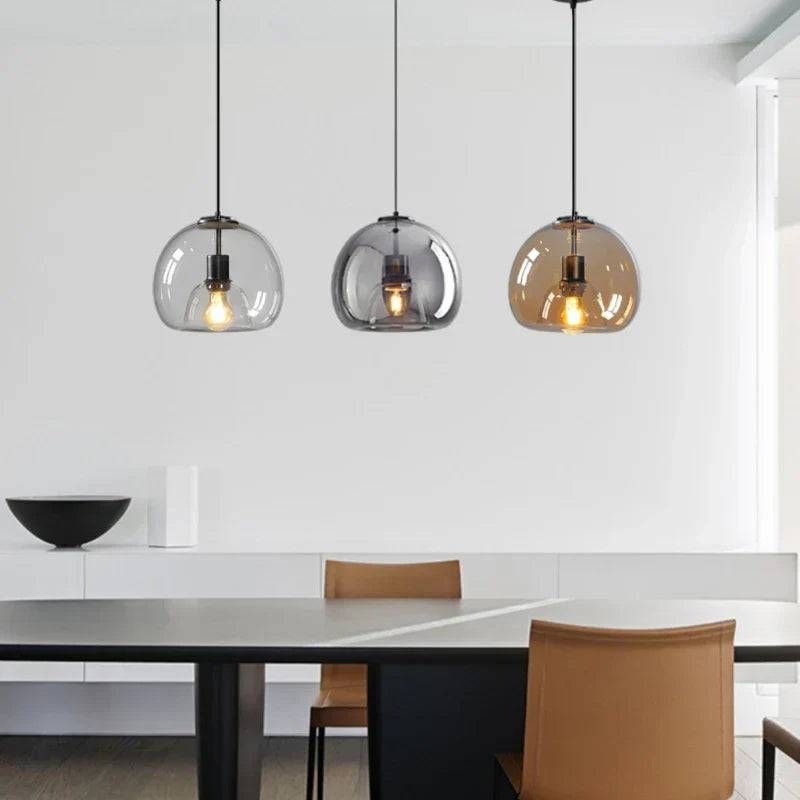 LumiGlow Pendel - Modernt Glaskrona för Lyxiga Interiörer - Rökgrå / Kall vit