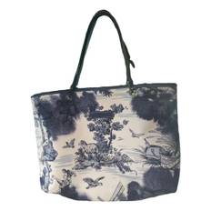 Longchamp
