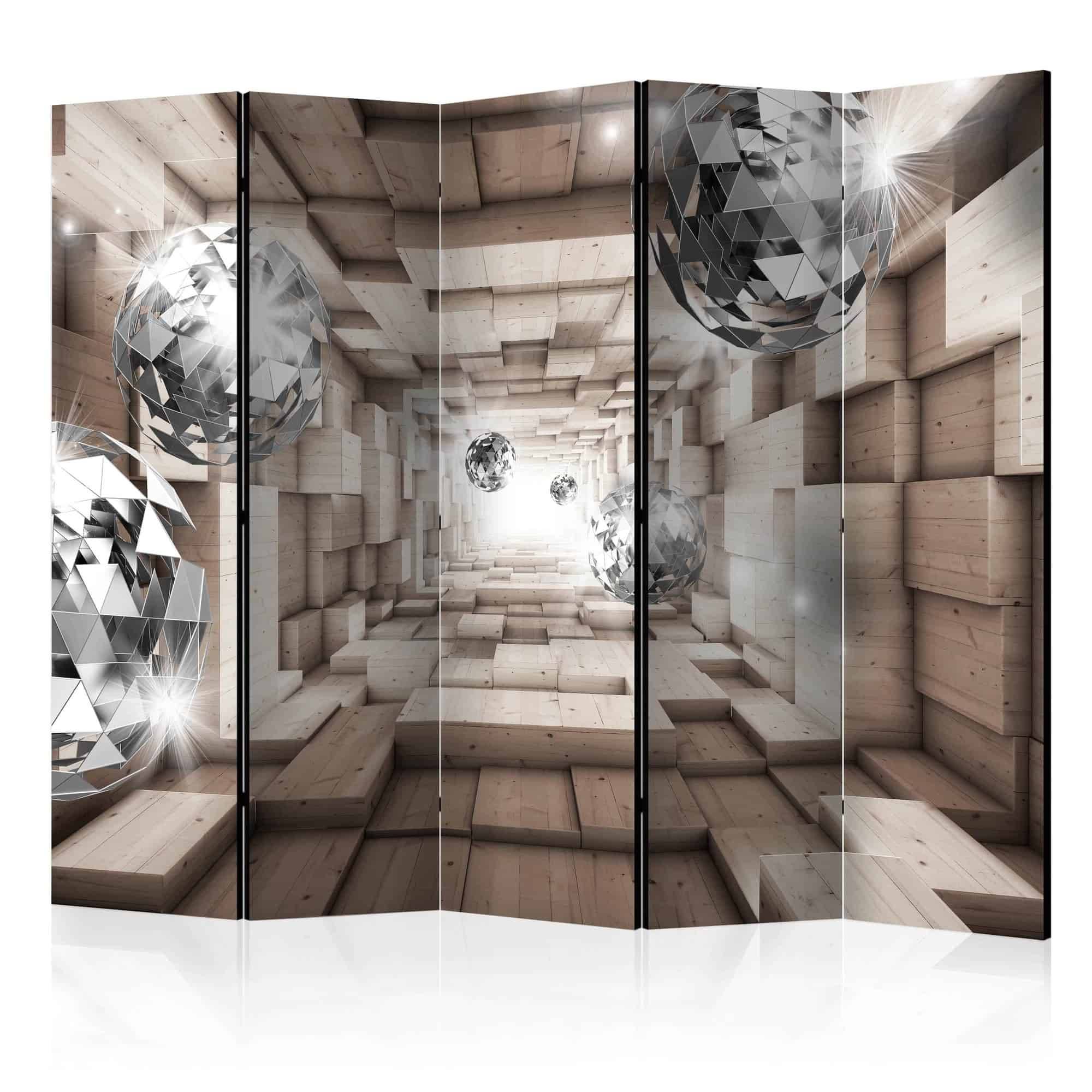 Skærmvæg In A Wooden Tunnel II