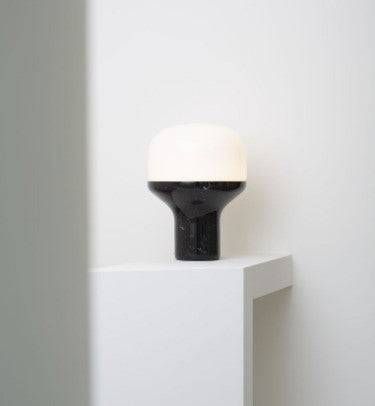 Delux bordlampe fra Martinelli Luce - Senior / Perle kobber