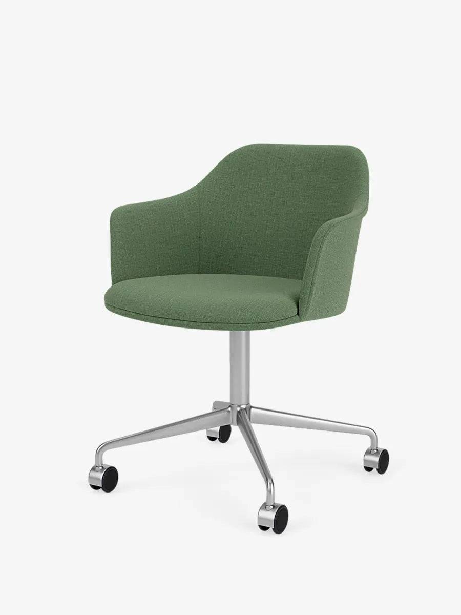 Rely HW51 Stol fra &Tradition Canvas 926 / Polished aluminium - Jacobsen Plus