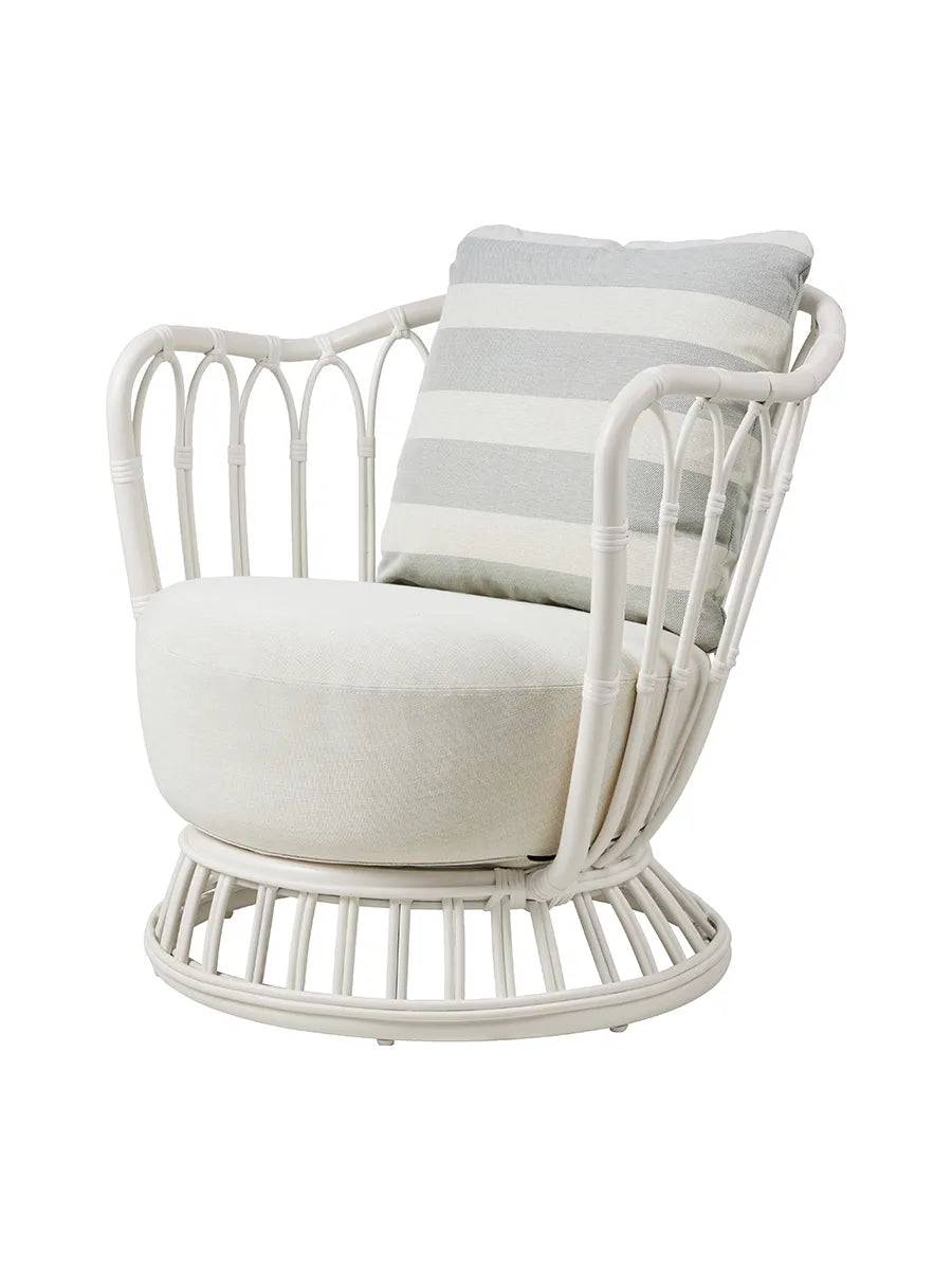 Grace Outdoor Lounge Chair fra GUBI Alabaster White - Jacobsen Plus