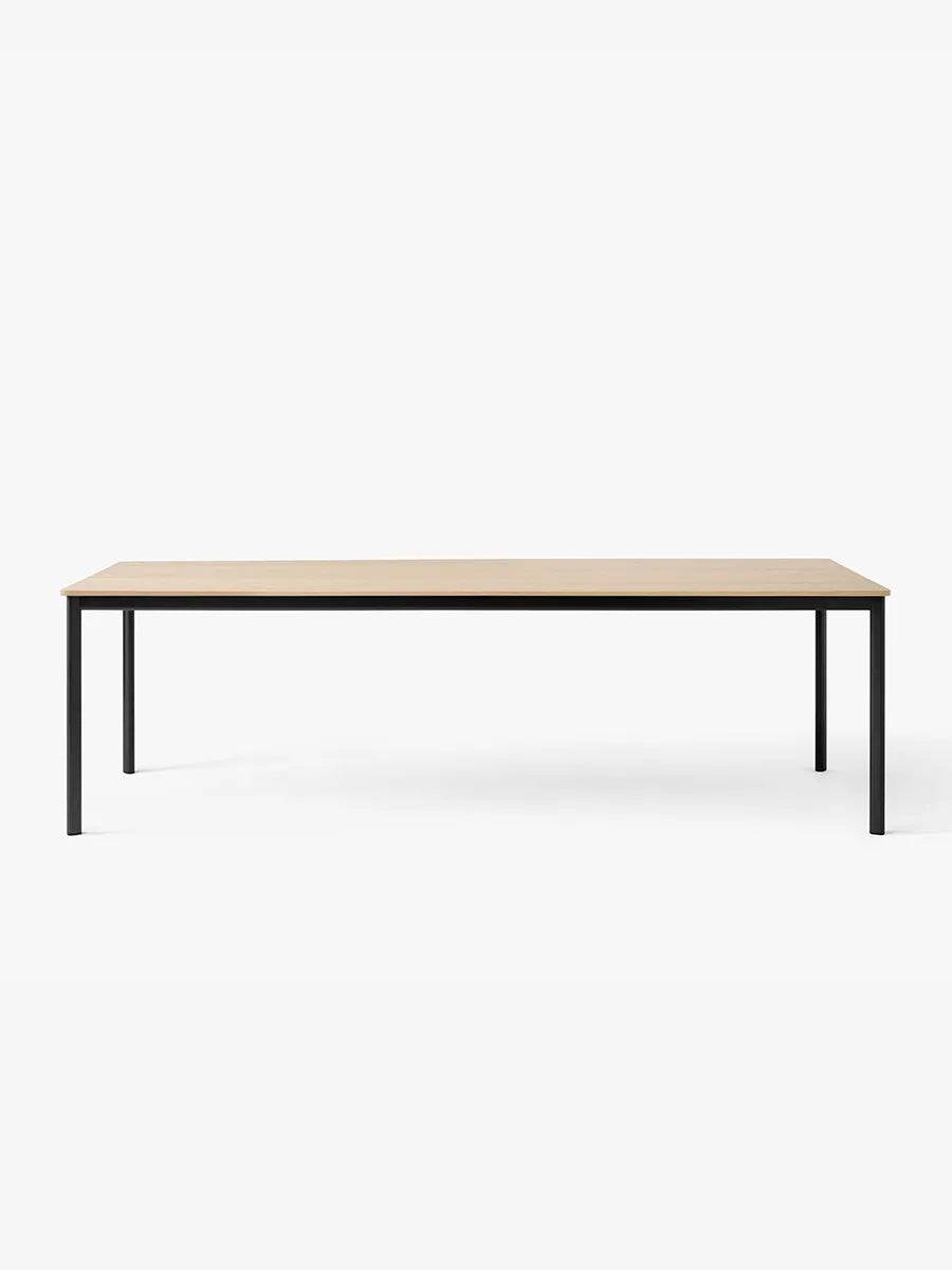 Drip Bord fra &Tradition L: 201-250 x W: 100 x H: 74 cm / Black Aluminium / Oak Wood Veneer - Jacobsen Plus