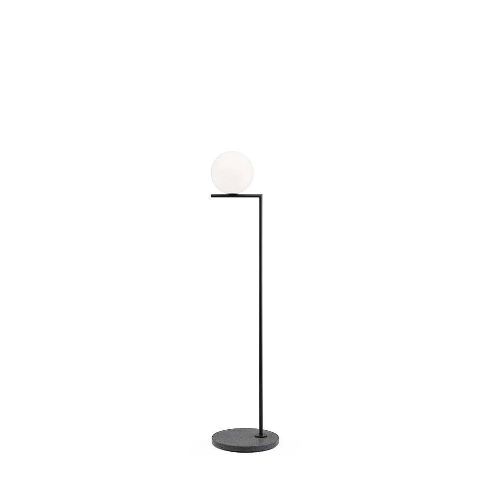IC F1 Udendørs Gulvlampe Sort.
