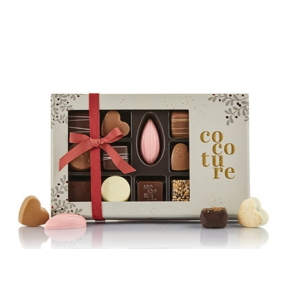 Gaveæske med fyldte chokolader og konfektstykker