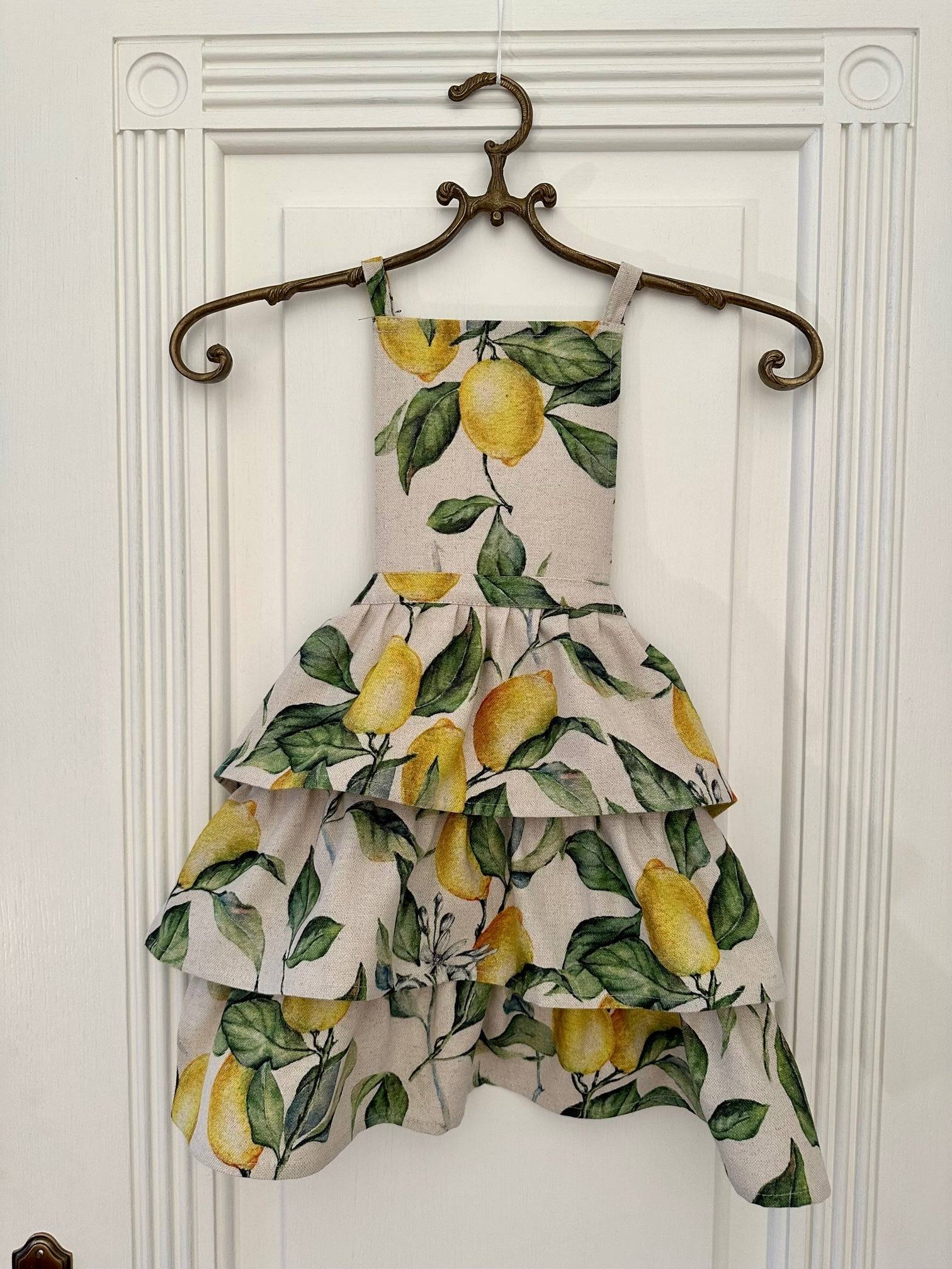 Forklæde til damer med flæser i bomuld og hør, Lemon Linen, kollektion