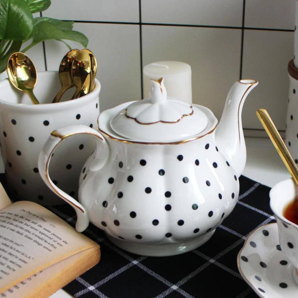 Brittisk Afternoon Tea-servis Benporslin Prickar Handmålad Gyllene Tekanna Kreativ Kaffekanna Enkel Vattenkanna