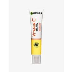 Garnier Skin Active Vitamin C Glow Boosting Daily UV Fluid SPF50+