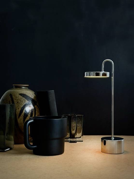 MooveLIGHT batterilampe / bordlampe, krom