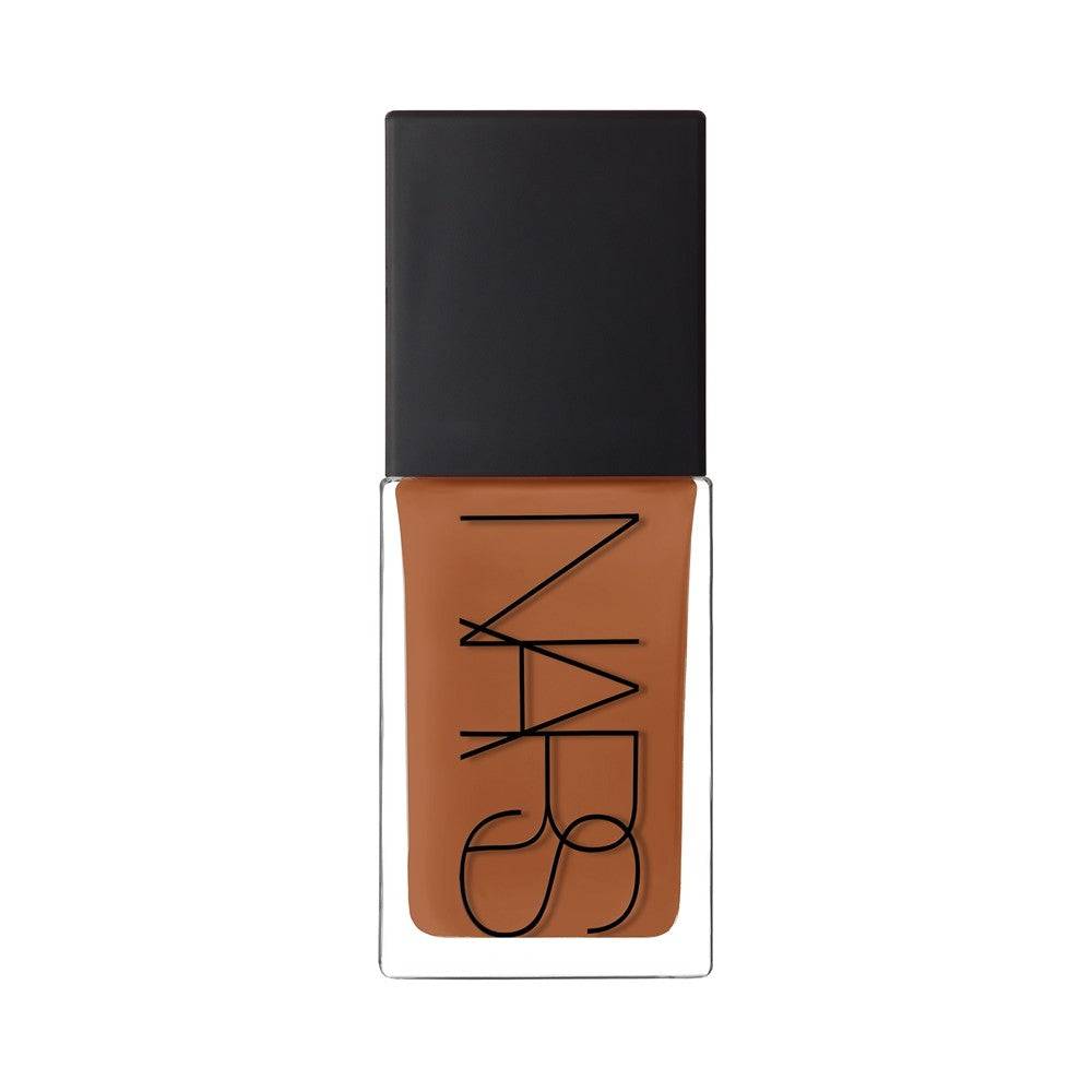 NARS Ljusreflekterande belysande foundation för en look naturale färg THE SERENA 30 ml
