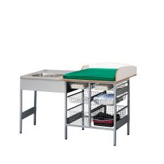 Skötbord NEIL, 6 st trådkorgar, 1400 mm, tvättdel vänster