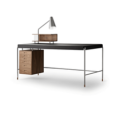 Society Table, Valnød/Sort læder - Carl Hansen